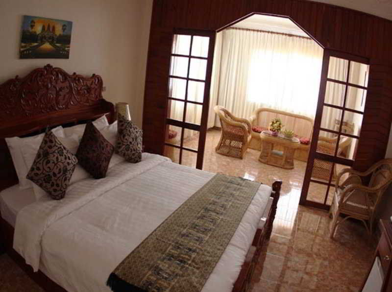 Reaksmey Chanreas Hotel Siem Reap Buitenkant foto