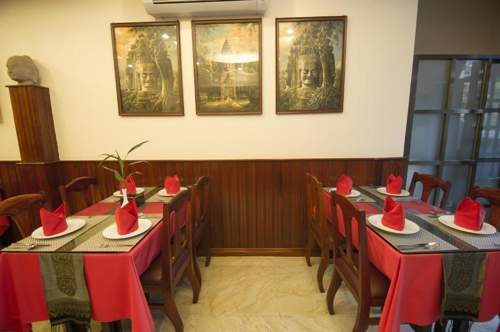 Reaksmey Chanreas Hotel Siem Reap Buitenkant foto
