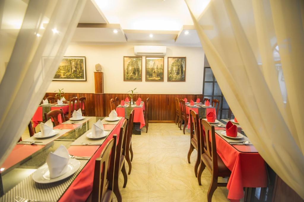 Reaksmey Chanreas Hotel Siem Reap Buitenkant foto
